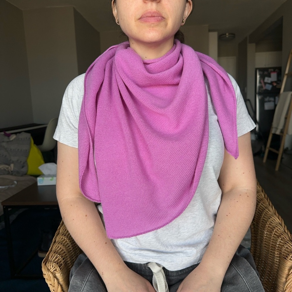 NWT Cashmere Scarf USA Made pink magenta fuchsia